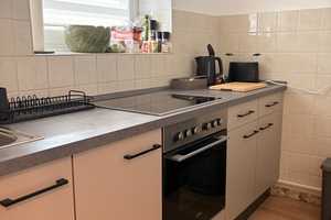 Schöne Wohnung = schönes Leben, smart, uninah & Balkon und Küche in Wersten  – Bahlenstrasse 33, 40589 Düsseldorf – Vorschaubild 11