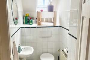 Großzügige, 3 ZKB DG- Altbauwohnung mit Einbauküche in beliebter Wohngegen, mitten in Wiesbaden – Goebenstraße 4, 65195 Westend / Bleichstraße, Wiesbaden – Vorschaubild 7