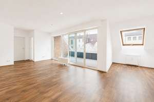 Exklusives Wohnen auf zwei Ebenen - moderne 5-Zimmer-Maisonette mit Balkon & eigener PV-Anlage – Klosterstrasse 26, 46535 Dinslaken – Vorschaubild 1
