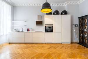 Stilvolles Gründerzeithaus in Charlottenburg: Moderne 2-Zimmer-Wohnung – Die vollständige Adresse der Immobilie erhältst du vom Anbieter., 10627 Charlottenburg, Berlin – Vorschaubild 5