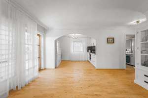 Ein Haus mit Herz und Zukunft – vermietetes Zweifamilienhaus auf über 1.000 m² Grundstück – Die vollständige Adresse der Immobilie erhältst du vom Anbieter., 80999 Untermenzing, München – Vorschaubild 6