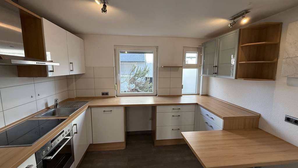 Immobilie in Neuhausen auf den Fildern - „Die pfiffige top sanierte 3 Zimmer Wohnung mit Terrasse in ruhiger Lage!„ - Bild 4