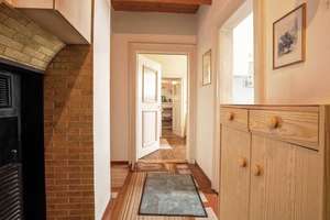 Historische „Villa Bavaria“ mit Charakter – sanierungsbedürftiges Einfamilienhaus im Heimatstil – Die vollständige Adresse der Immobilie erhältst du vom Anbieter., 85567 Grafing bei München – Vorschaubild 11
