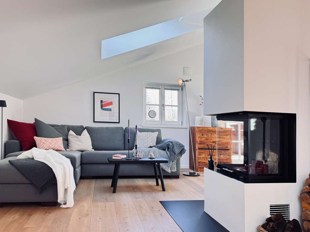 Immobilie in Kreuth - AUS 2MAL ZWEI WIRD 1MAL 4 - Eine ganze Etage im Dachgeschoß - Bild 3