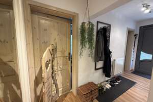 EINFAMILIENWOHNHAUS 
MIT GARAGE IN HOPFACH
VOLLSTÄNDIG RENOVIERT – Die vollständige Adresse der Immobilie erhältst du vom Anbieter., 74549 Wolpertshausen – Vorschaubild 11