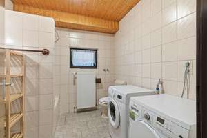 Freistehendes Einfamilienhaus mit großem Garten, Fußbodenheizung, Kamin und Doppelgarage in Waldorf – Die vollständige Adresse der Immobilie erhältst du vom Anbieter., 53332 Bornheim – Vorschaubild 27