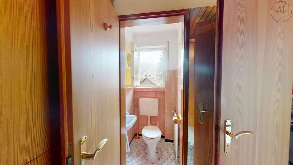 Immobilie in Marxzell - Unverwechselbar, Stilprägend und Außergewöhnlich: Architektenhaus in einzigartiger Waldrandlage - Bild 3