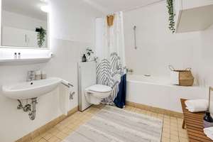 Property thumbnail 9