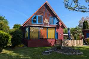 *** Holzhaus mit Garten und Doppelgarage für die etwas kleinere Familie ! *** – Cloppenburg (Kreis) – Vorschaubild 3
