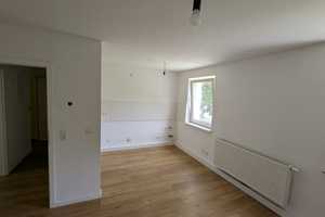 Frisch sanierte 3 Zimmer Wohnung! – Apenrader Weg 6, 68307 Mannheim – Vorschaubild 3