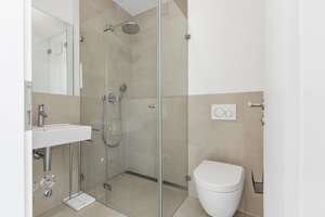 Neuwertige Balkonwohnung mit Wallbox | Moderne Architketur im Pandion Penta – Die vollständige Adresse der Immobilie erhältst du vom Anbieter., 81245 Neupasing, München – Vorschaubild 10