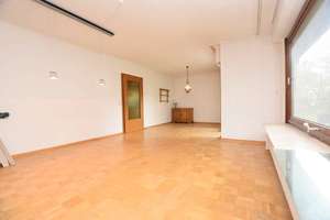 Gemütlicher 70er-Jahre-Bungalow zum Modernisieren mit Keller + Garage. – Die vollständige Adresse der Immobilie erhältst du vom Anbieter., 38446 Nordsteimke, Wolfsburg – Vorschaubild 4
