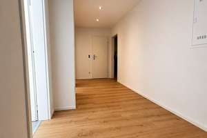 Wohnen wie im eigenen Haus - renovierte 3 -Zimmer Wohnung mit großer Terrasse & Garten – Sollkehre 14, 22179 Bramfeld, Hamburg – Vorschaubild 2