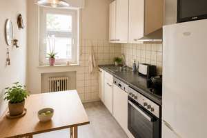 GÜNSTIGE 2 ZI WOHNUNG MIT BALKON & GARTEN - IN ANGERMUND – Zur Lindung 17, 40489 Angermund, Düsseldorf – Vorschaubild 2