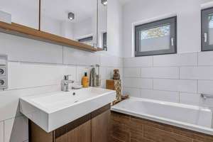 4,5 Zimmer Traumhaus, offene Wohnküche, große Terrasse, Doppelgarage & gepflegtes Grundstück – Die vollständige Adresse der Immobilie erhältst du vom Anbieter., 14542 Werder (Havel) – Vorschaubild 19