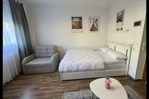 Zuhause mit 1 Zimmer in zentraler Lage von Düsseldorf – Uhlandstraße 8, 40237 Düsseltal, Düsseldorf – Vorschaubild 2