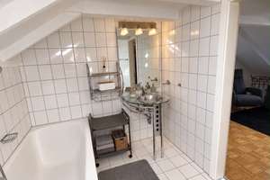 Ohne Makler: Attraktive Maisonettewohnung in zentraler Lage – 46045 Dümpten, Oberhausen – Vorschaubild 17