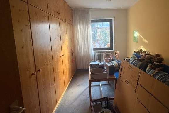 Immobilie in Altdorf bei Nürnberg - Großes freistehendes 1- bis 2-Familienhaus in Altdorf mit Garten und Garage - Bild 16