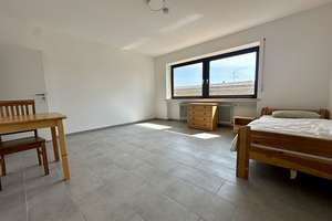 2.242 m² mit 4 Hallen und ein großes EFH und Büro-Top Rendite-
Monteurzimmer Vermietung möglich – Die vollständige Adresse der Immobilie erhältst du vom Anbieter., 94339 Leiblfing – Vorschaubild 20