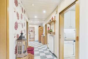 Familienfreundlicher Bungalow mit Vollkeller, Garage und großem Garten im Wolfsburger Speckgürtel – Bergmannskamp 14, 38448 Wendschott, Wolfsburg – Vorschaubild 2