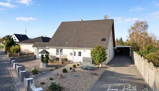 Bild von Stilvolles Einfamilienhaus mit großzügigem Garten &
moderner Wärmepumpe