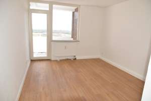Sanierte 1-Zimmer-Wohnung mit Balkon in Meschenich - leerstehend – 50997 Meschenich, Köln – Vorschaubild 2