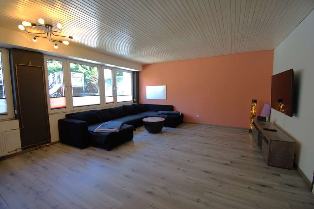 Immobilie in Albersdorf - Natur direkt hinter dem Haus – Einfamilienhaus in ruhiger Wohnlage - Bild 5