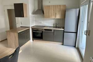 Frisch renovierte 2-Zimmer-Wohnung mit Balkon, Einbauküche und Stellplatz in der Zellerau – 97082 Zellerau, Würzburg – Vorschaubild 3