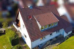Wohnen, Arbeiten, Vermieten: Vielseitiges Zweifamilienhaus mit Garten und Garage – Die vollständige Adresse der Immobilie erhältst du vom Anbieter., 72658 Bempflingen – Vorschaubild 7