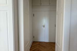 ***SCHMUCKSTÜCK IN HISTORISCHER VILLA IM ZOOVIERTEL***MIT EINBAUKÜCHE, VIELEN EINBAUTEN & BALKON*** – Freytagstraße 49, 40237 Düsseltal, Düsseldorf – Vorschaubild 6