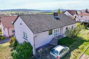 Platz für Träume – Ihr neues Familienhaus in ruhiger Wohnlage – Fulda (Kreis) – Vorschaubild 2