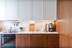Stuck trifft Stil – Wohnjuwel mit architektonischer Finesse und 2 Balkonen im Prenzlauer Berg – Berlin – Vorschaubild 6