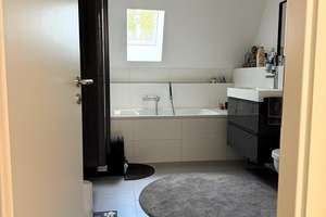 Penthouse-Feeling mit Aufzug & Dachterrasse: ruhig wohnen, privat genießen, attraktiv vermieten – Fehrbelliner Str. 24, 13585 Spandau (Ortsteil), Berlin – Vorschaubild 6