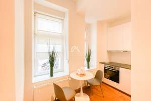 FERTIG MÖBLIERTES MICROAPARTMENT | IM SAMARITERKIEZ |  RUHIGES ERDGESCHOSS | PROVISIONSFREI | – Dolziger Str. 14, 10247 Friedrichshain, Berlin – Vorschaubild 3