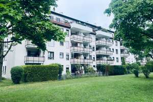 IMMO LOVE Lechhausen- Terrassenwohnung mit 3 ZKB, 74 m² und TG!