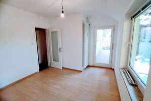 Lichtdurchflutete 4½-Zimmer-Gartenwohnung mit 2 Balkonen, schöner EBK - Privacy, S2 U-Menzing – Die vollständige Adresse der Immobilie erhältst du vom Anbieter., 80997 Allach, München – Vorschaubild 10