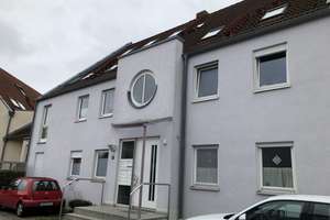 Helle 2-Zimmer Wohnung mit Balkon in Augsburg-Pfersee – Die vollständige Adresse der Immobilie erhältst du vom Anbieter., 86157 Pfersee-Süd, Augsburg – Vorschaubild 1