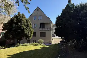 Wohntraum mit Potential direkt am Schloss Benrath! – Düsseldorf – Vorschaubild 1