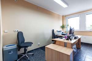 Schicke 130 m² Wohnung mit 4 PKW-Stellplätzen im Innenhof – Die vollständige Adresse der Immobilie erhältst du vom Anbieter., 42651 Gräfrath, Solingen – Vorschaubild 6