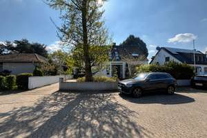 Einzigartiges Einfamilienhaus in Düsseldorf-Kalkum