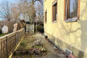 Sympathisches und familienfreundliches Wohnhaus mit viel Flexibilität – Die vollständige Adresse der Immobilie erhältst du vom Anbieter., 72762 Reutlingen-Mitte, Reutlingen – Vorschaubild 30