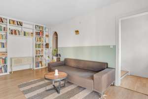 Traumhafte Ruheoase! Elegantes Stadthaus mit 700m² Grundstück, Pool und einzigartigem Garten – Die vollständige Adresse der Immobilie erhältst du vom Anbieter., 90439 St. Leonhard, Nürnberg – Vorschaubild 14