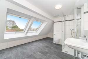 Ihr neues Zuhause: Moderne 4 Zimmer-Maisonette-Wohnung mit großer Dachterrasse! – Die vollständige Adresse der Immobilie erhältst du vom Anbieter., 81249 Aubing-Süd, München – Vorschaubild 9