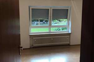 Alltagstaugliche 2-Zimmer-Wohnung mit Balkon in München Perlach – Gerhart-Hauptmann-Ring 7, 81737 Neuperlach, München – Vorschaubild 3