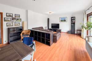 GUT VERMIETETES PENTHOUSE MIT DACHTERRASSE IN TOPLAGE ANGRENZEND ZU WELLINGSBÜTTEL – Die vollständige Adresse der Immobilie erhältst du vom Anbieter., 22391 Poppenbüttel, Hamburg – Vorschaubild 15