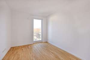 Großzügige, modern geschnittene 5-Zimmer-Wohnung mit Loggia, 2 Bädern & TG (BJ 2015) – Fritz-Wildung-Straße 14, 14199 Schmargendorf, Berlin – Vorschaubild 10