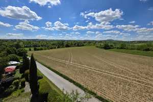 Ein Traum von einem Haus, gut in Schuss, groß, familienfreundlich mit tollem Garten und Aussicht! – Leharstraße 63, 71254 Ludwigsburg (Kreis) – Vorschaubild 20