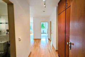 2-Zimmer-ETW mit Balkon & Tiefgaragenstellplatz