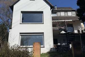 Kernsaniertes Traumhaus mit Einliegerwohnung und 1.110 m² Grundstück – Wintergarten inklusive – Die vollständige Adresse der Immobilie erhältst du vom Anbieter., 42659 Burg/Höhscheid, Solingen – Vorschaubild 3
