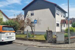 Perfekte Kapitalanlage: Zweifamilienhaus mit Doppelgarage und Stellplätzen – Die vollständige Adresse der Immobilie erhältst du vom Anbieter., 61130 Nidderau – Vorschaubild 1